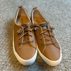 Sperry Crest Vibe Tan Leather Sneaker